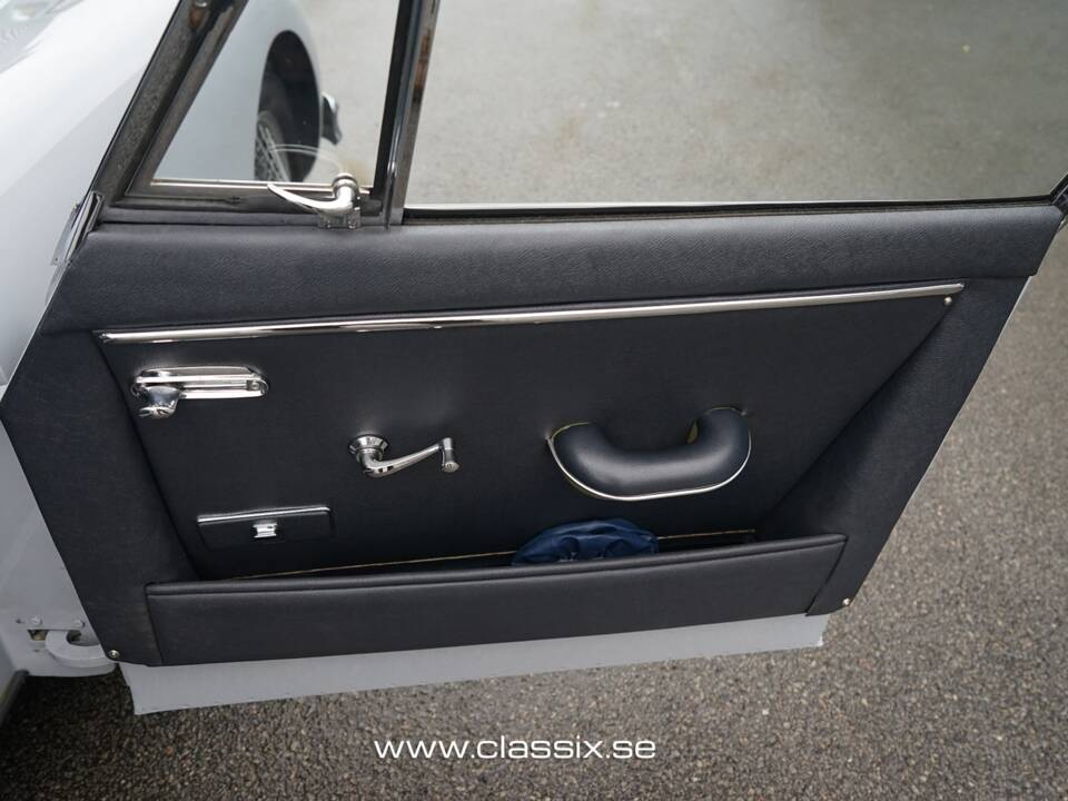 Image 9/31 of Jaguar XK 150 FHC (1958)