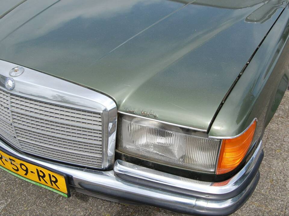 Image 8/12 of Mercedes-Benz 350 SEL (1977)