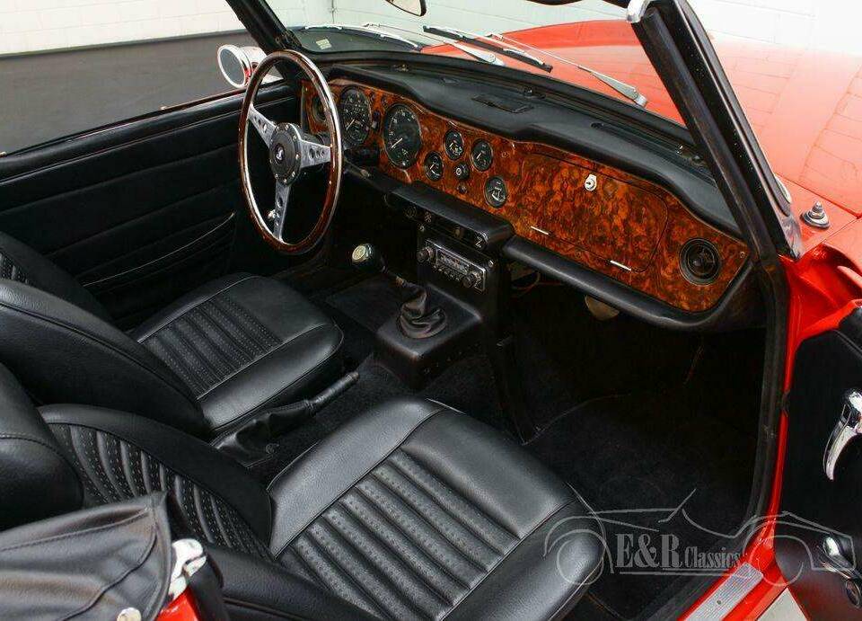 Imagen 8/19 de Triumph TR 6 (1970)