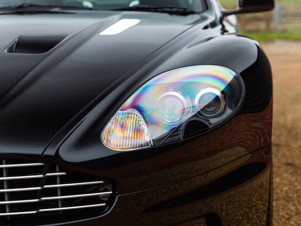 Immagine 87/98 di Aston Martin DBS (2010)