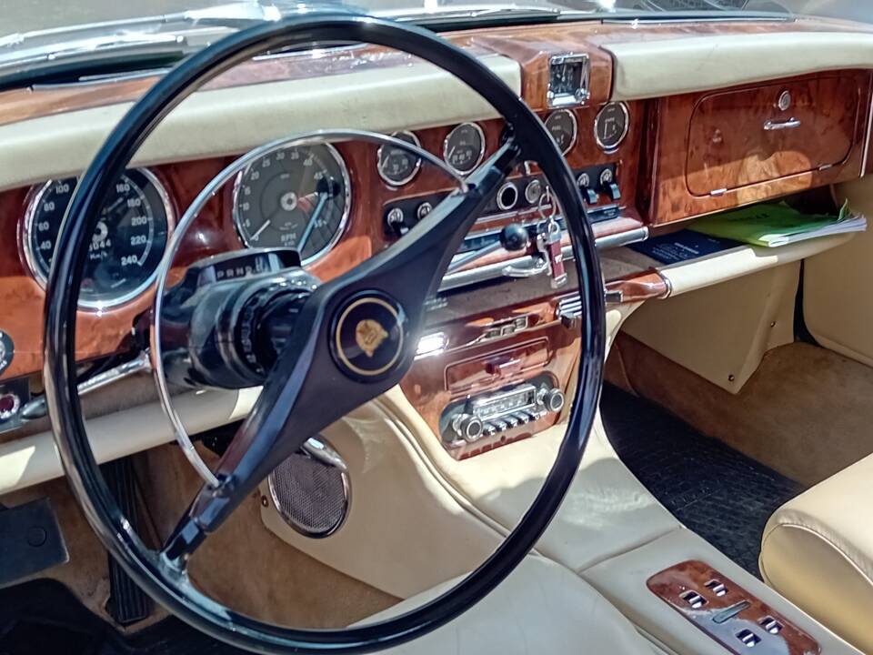 Bild 3/8 von Jaguar 420 G (1967)