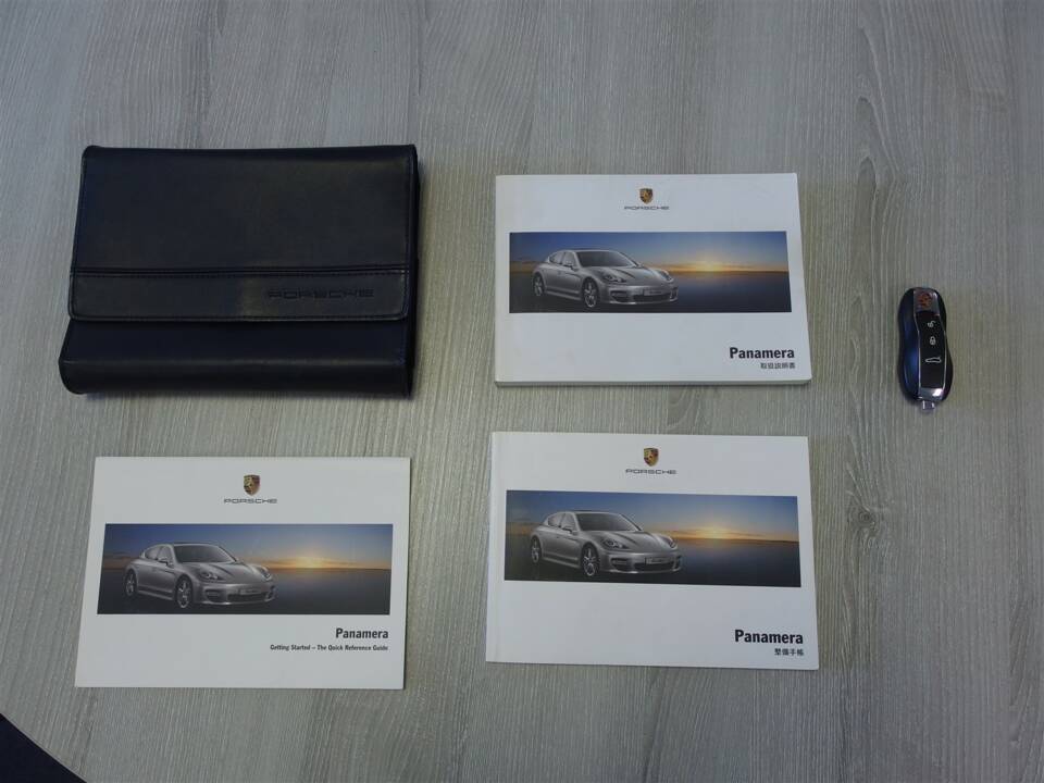 Bild 98/98 von Porsche Panamera Turbo (2009)