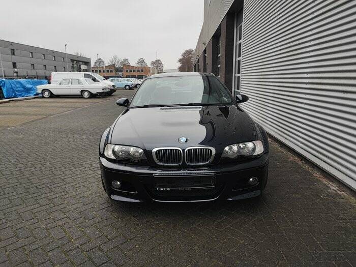 Image 5/7 of BMW M3 (2002)