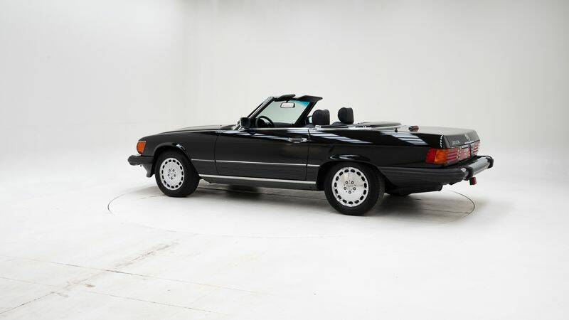 Image 4/15 of Mercedes-Benz 560 SL (1988)