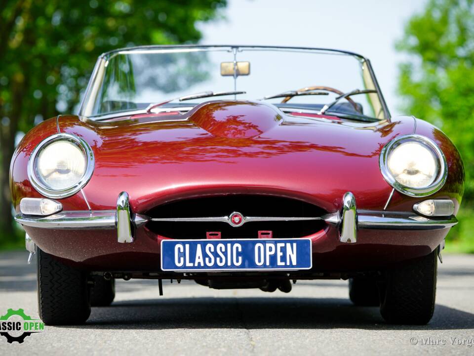 Afbeelding 2/57 van Jaguar E-Type 3.8 (1964)