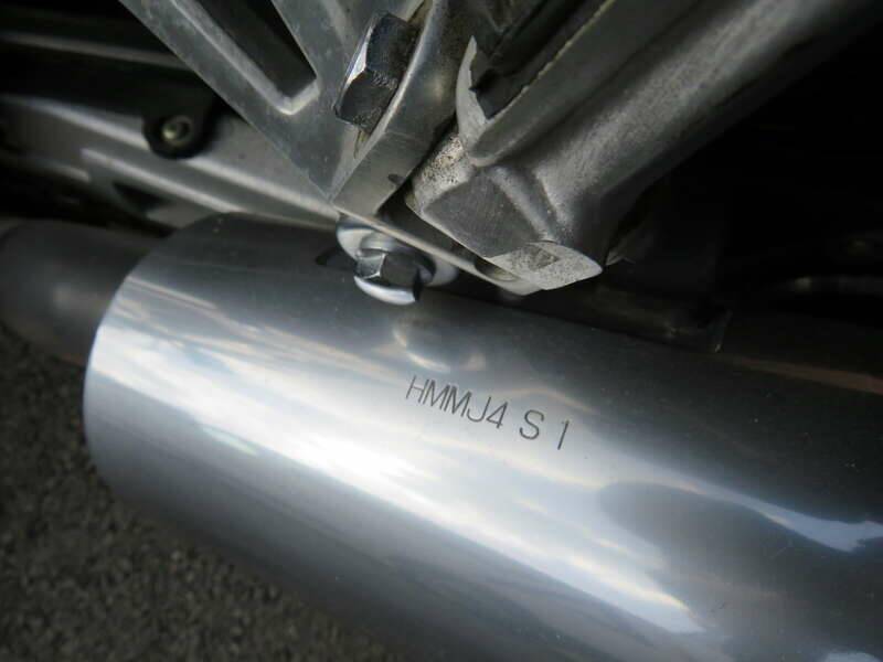 Bild 40/43 von Honda VF 1000RG (1988)