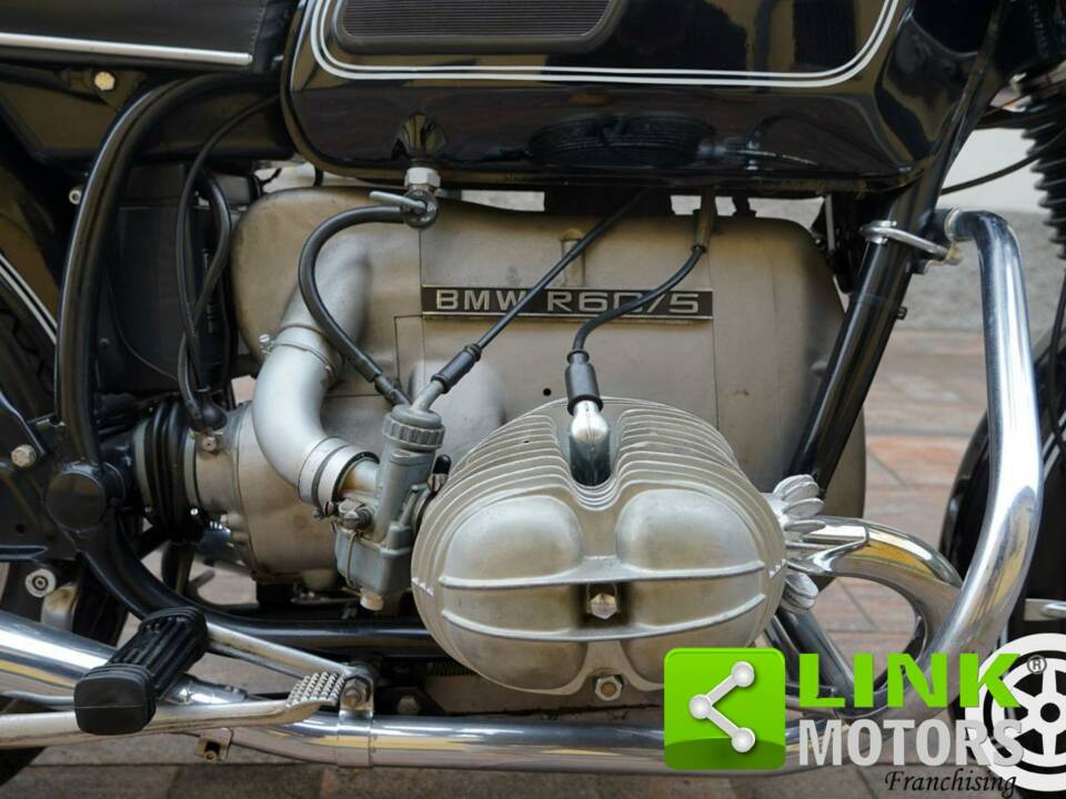 Image 8/10 of BMW DUMMY (1974)