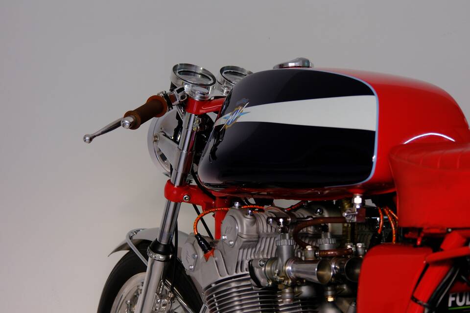 Image 74/99 of MV Agusta 750 Sport (1971)