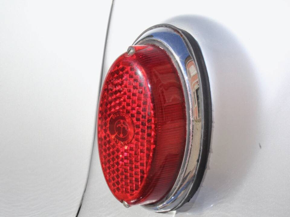 Image 21/50 of Lancia Aurelia B20 GT 2500 (1957)