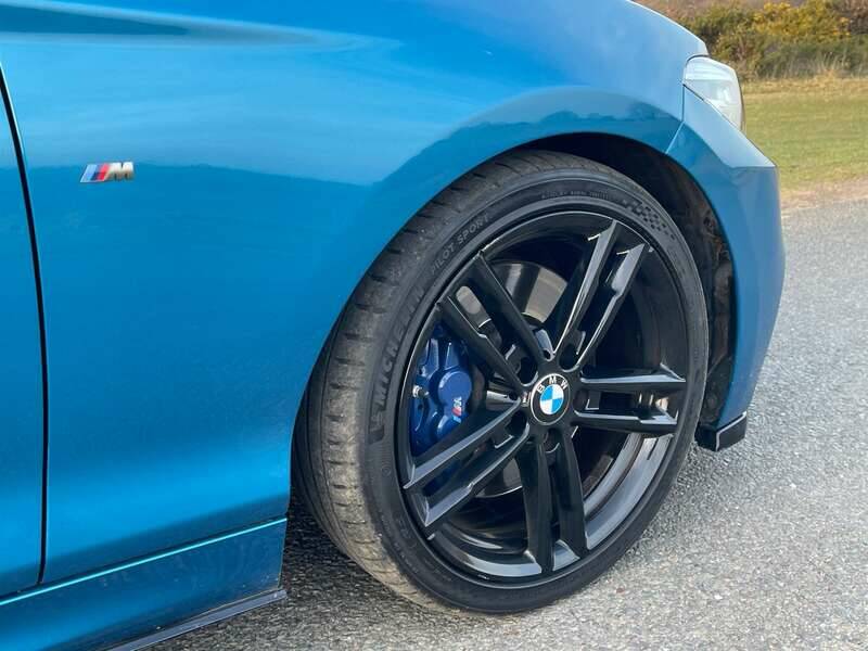 Imagen 33/50 de BMW M235i (2019)