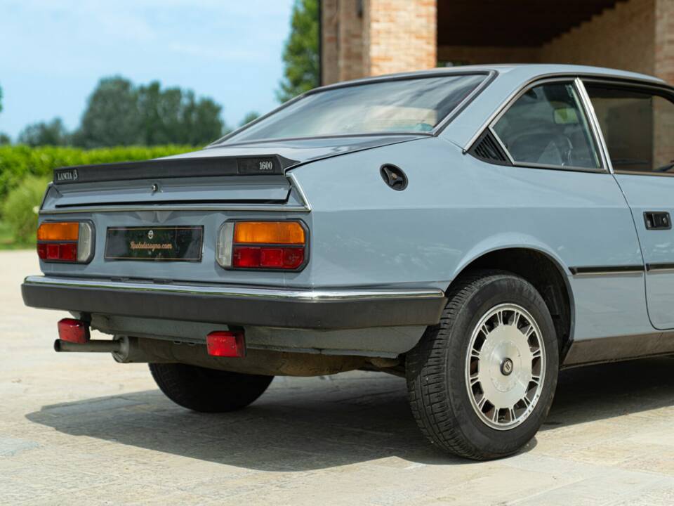 Obraz 16/48 pojazdu Lancia Beta Coupe 1600 (1978)