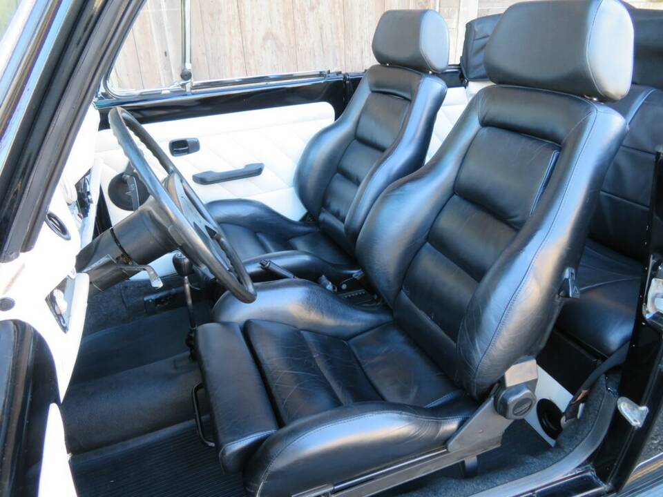 Imagen 8/19 de Volkswagen Escarabajo 1303 (1976)