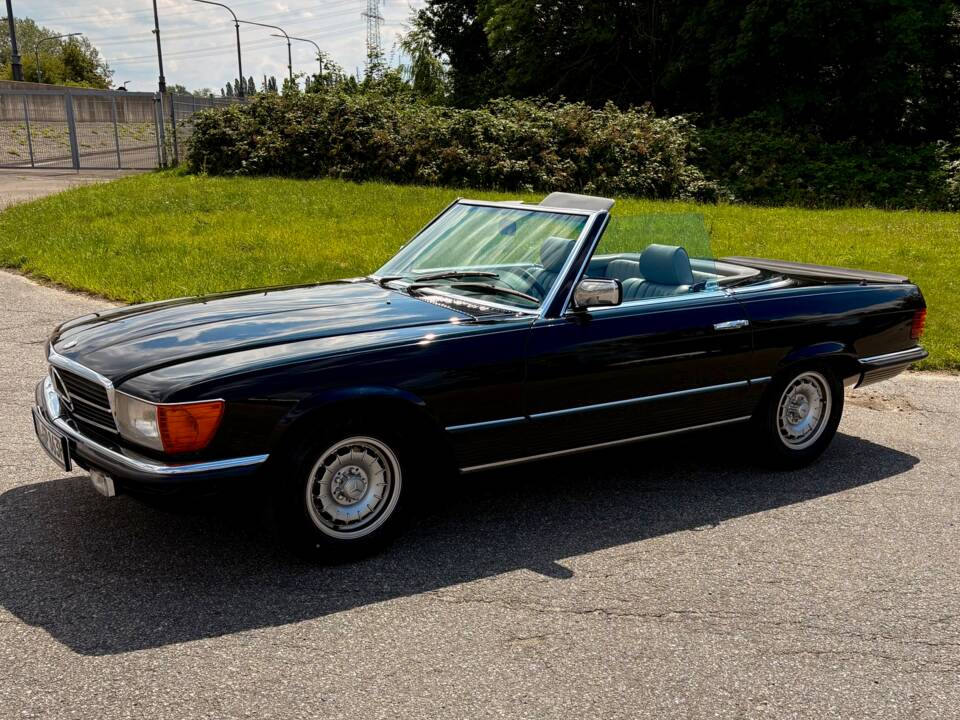 Image 3/17 de Mercedes-Benz 500 SL (1984)