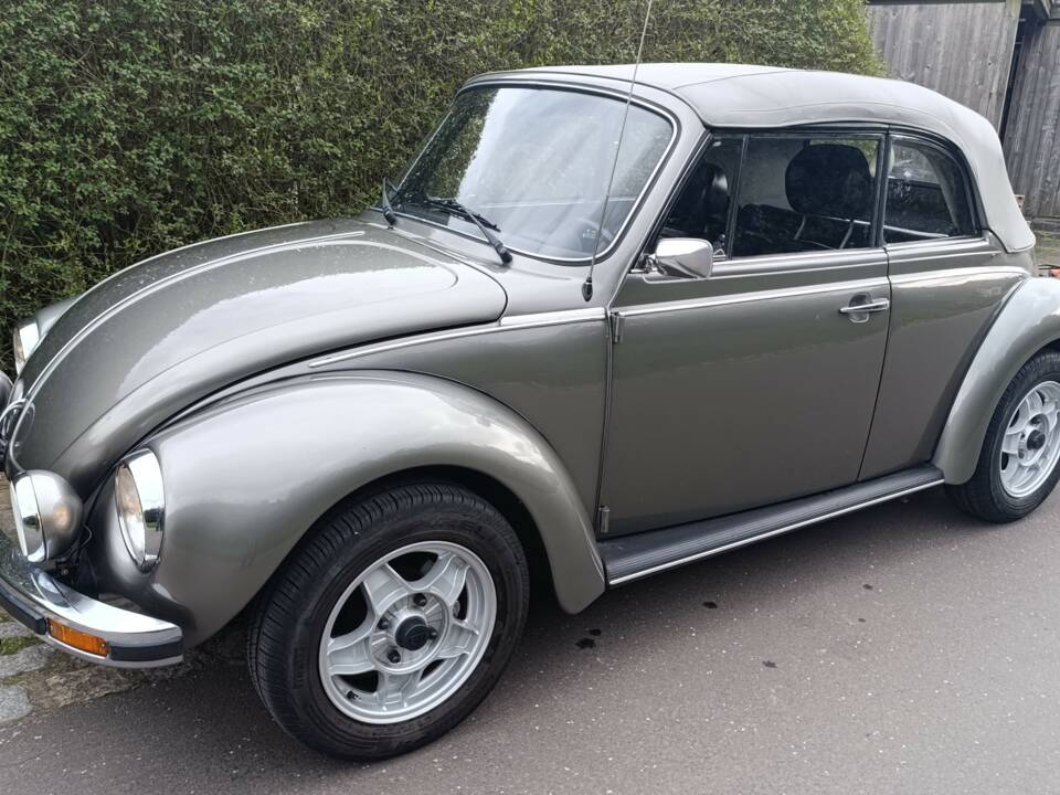 Image 1/22 of Volkswagen Beetle 1303 LS (1979)