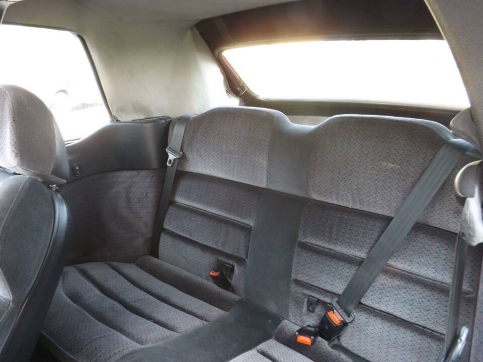 Imagen 18/50 de Ford Escort 1.8 16v (1992)