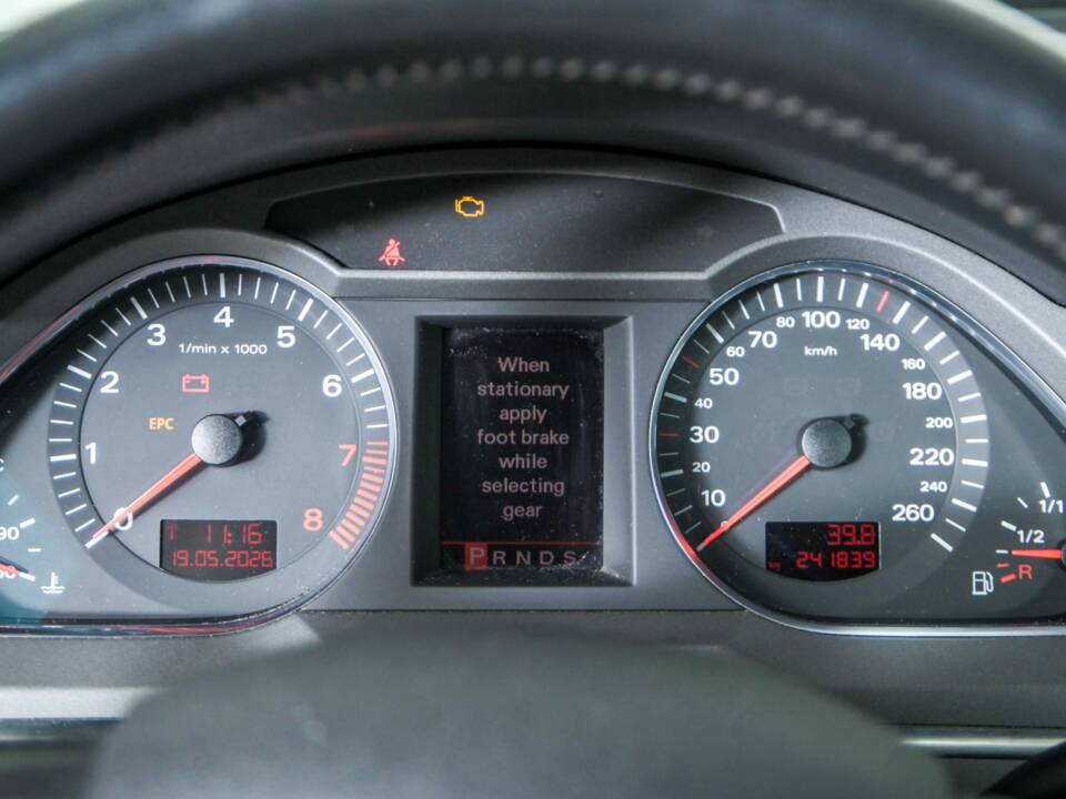 Immagine 15/45 di Audi A6 Avant 2.4 (2006)