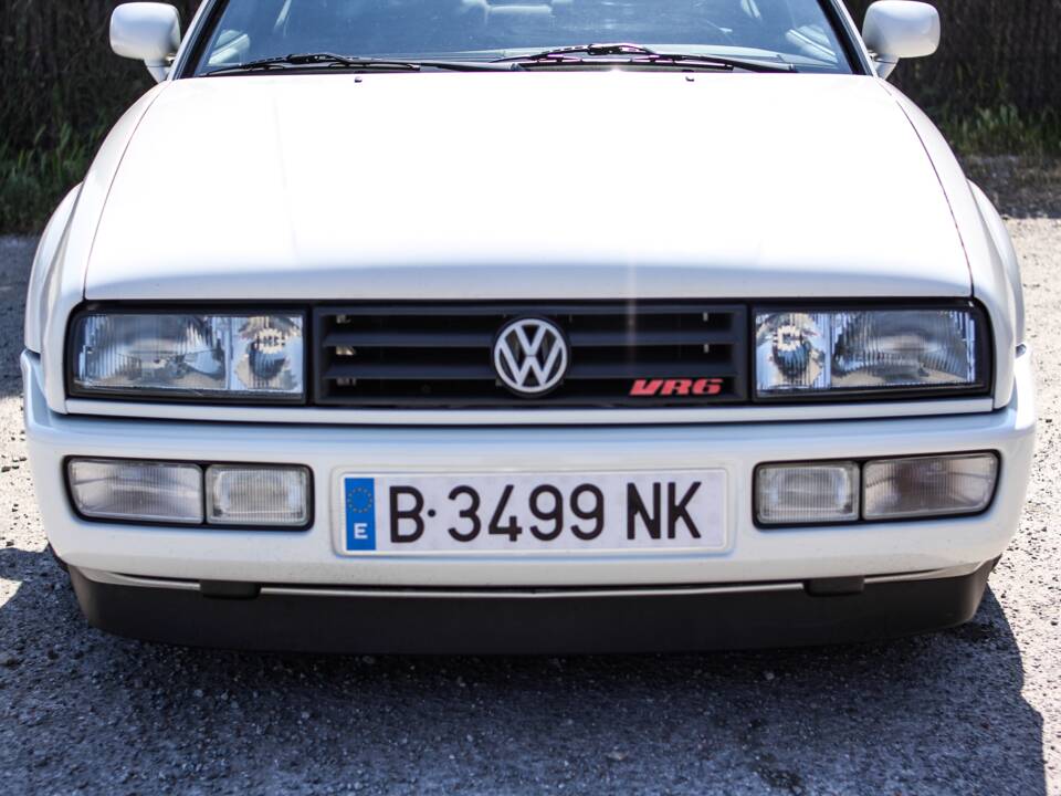 Image 2/31 of Volkswagen Corrado VR6 2.8 (1992)
