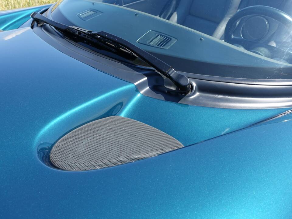 Image 20/35 of Dodge Viper RT/10 (1994)