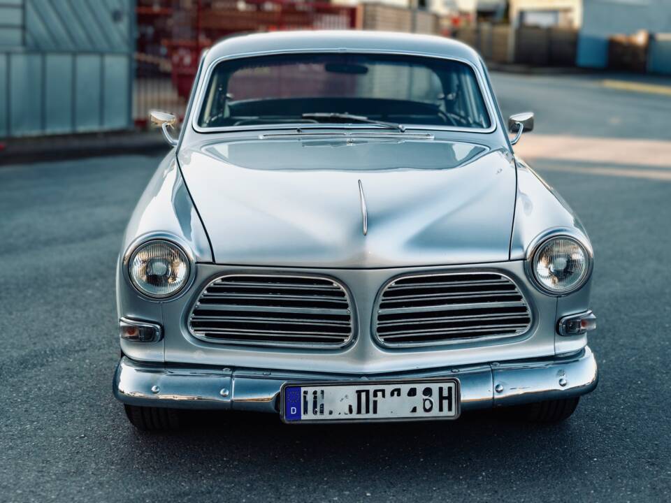 Image 2/12 de Volvo Amazon S (1966)