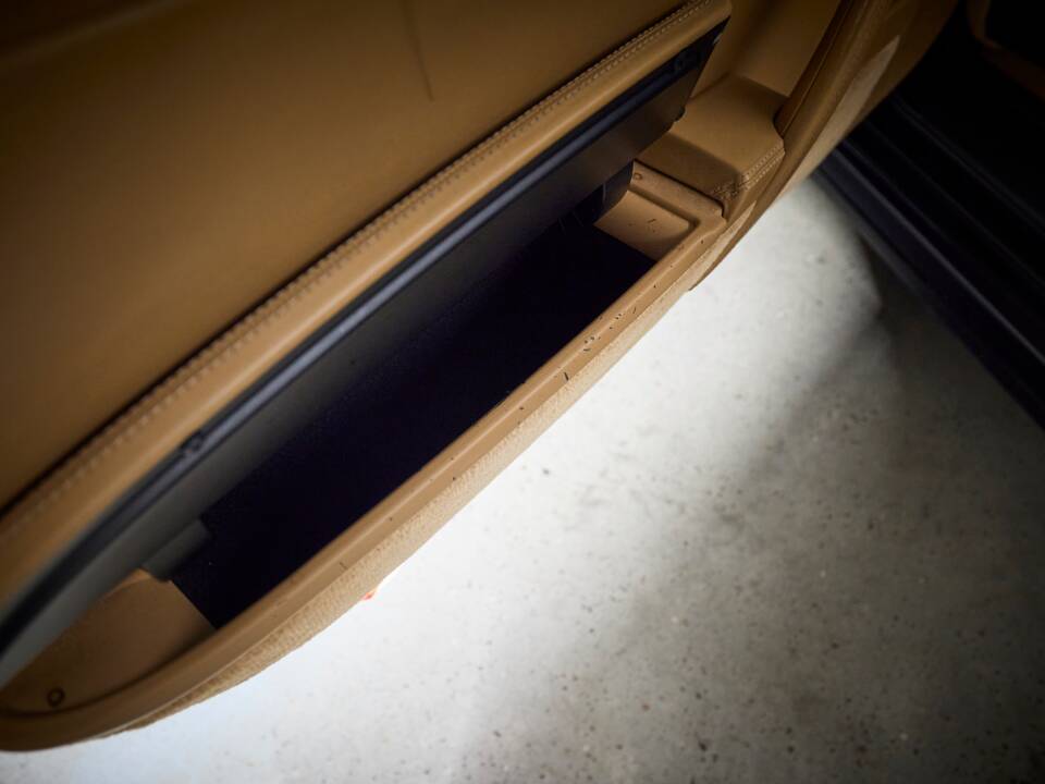 Bild 55/78 von Porsche 911 Carrera 4S (2006)