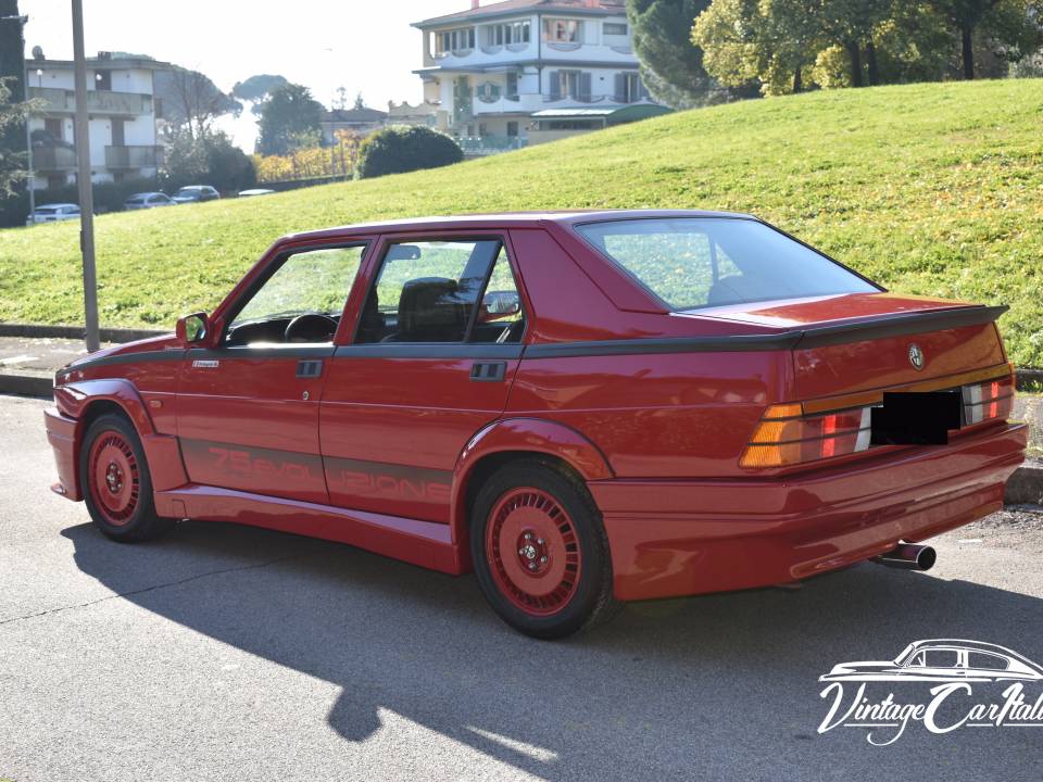 Bild 4/35 von Alfa Romeo 75 1.8 Turbo Evoluzione (1987)