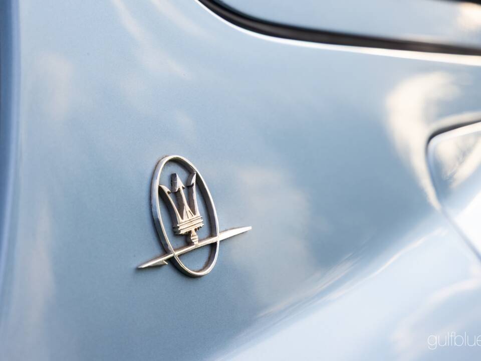 Bild 26/61 von Maserati Mistral 4000 (1968)