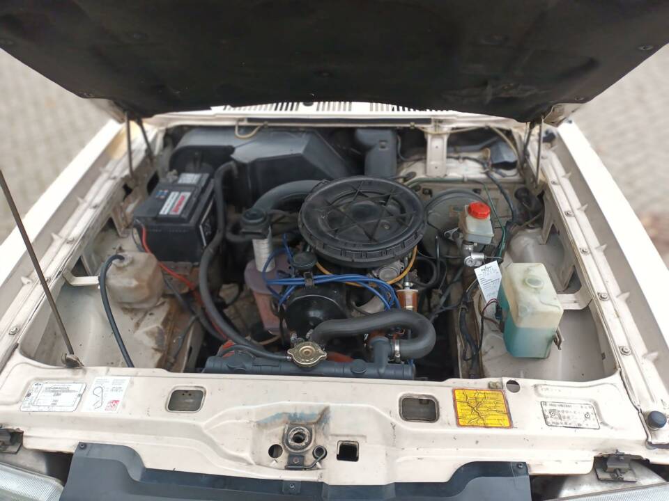 Imagen 13/16 de Ford Taunus 2.3 Turnier V6 (1982)