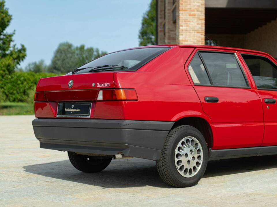 Afbeelding 11/45 van Alfa Romeo 33 - 1.3 (1991)