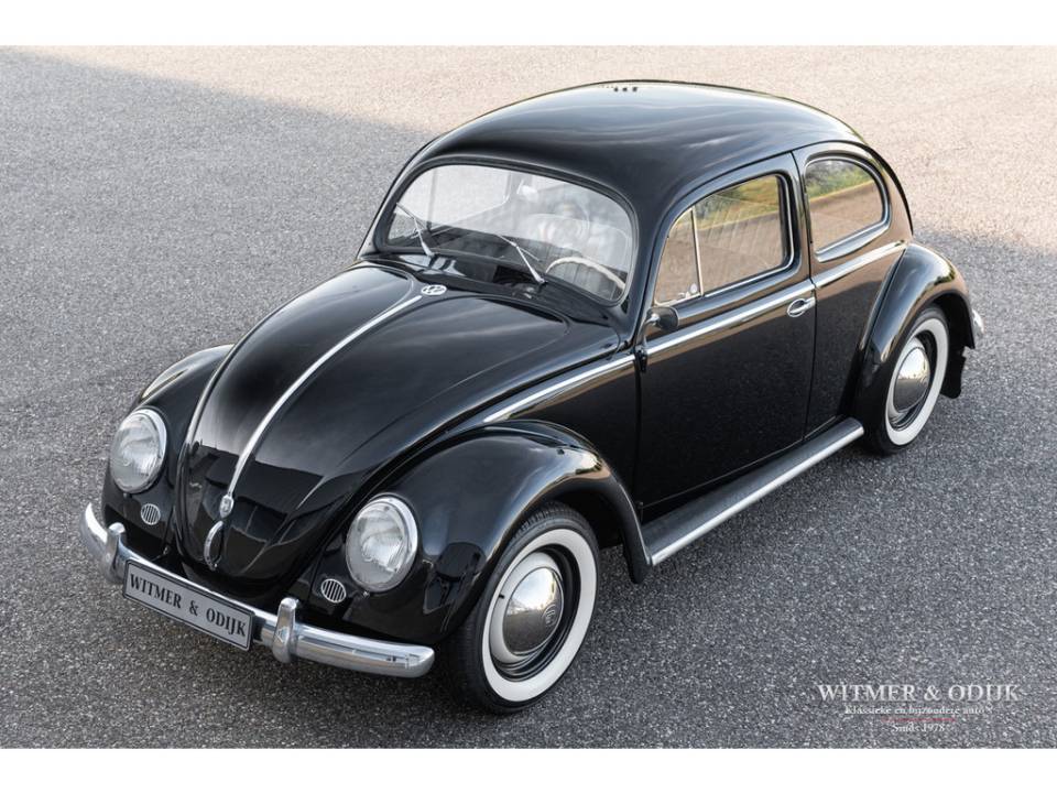 Image 2/24 of Volkswagen Beetle 1200 Standard &quot;Oval&quot; (1954)