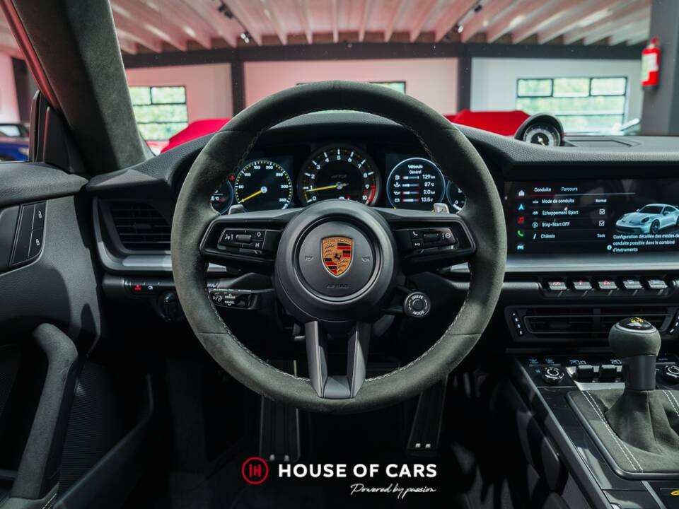 Image 16/24 of Porsche 911 GT3 (2022)