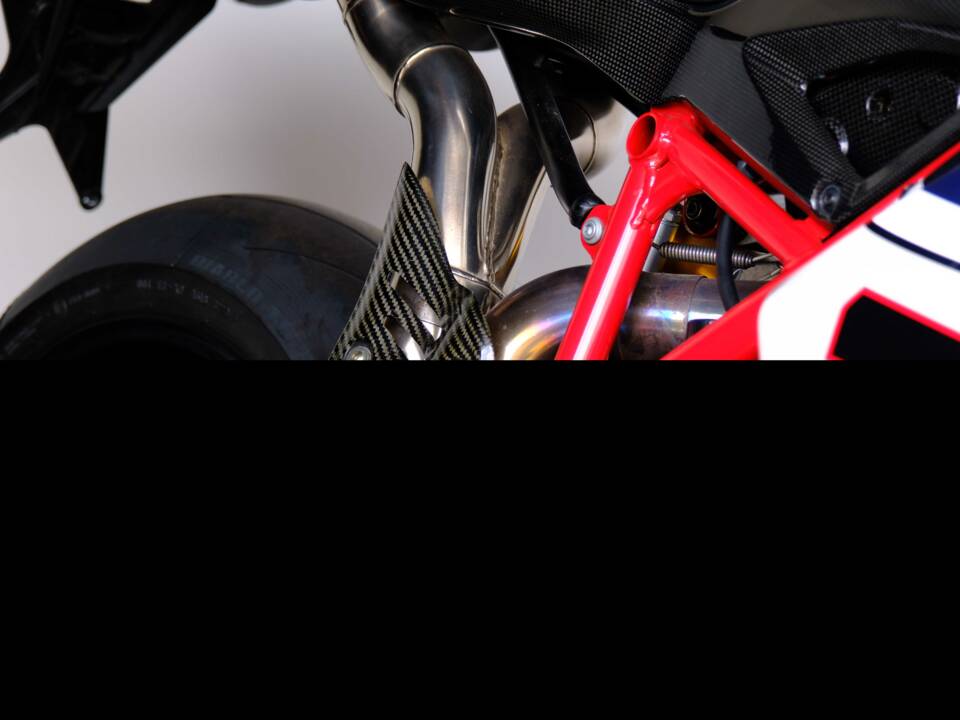 Image 36/98 of Ducati 1098 R (2010)