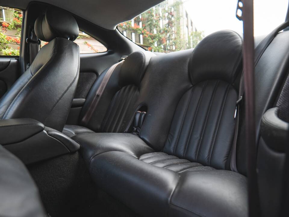 Imagen 24/50 de Jaguar XK8 4.0 (2000)
