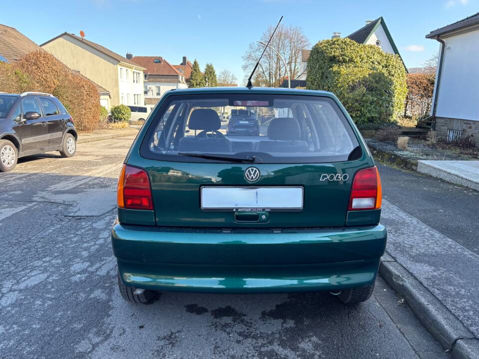 Bild 6/17 von Volkswagen Polo III 1.4 (1996)