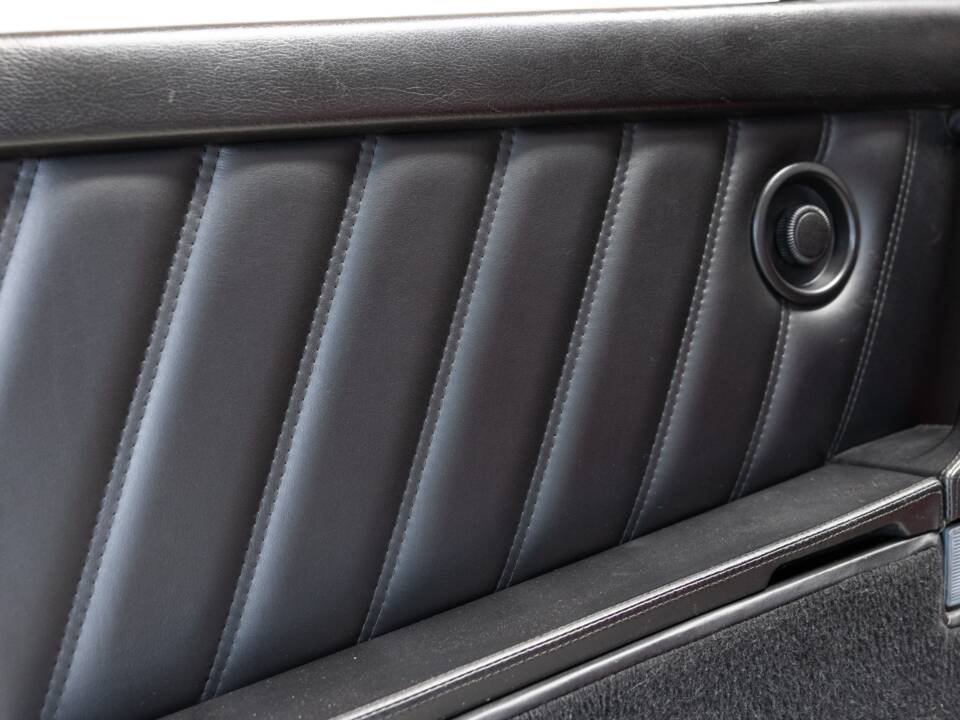 Image 9/32 of Porsche 911 Turbo 3.3 (1992)