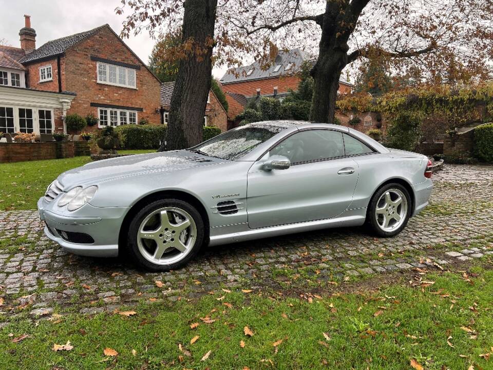 Imagen 3/30 de Mercedes-Benz SL 55 AMG (2003)