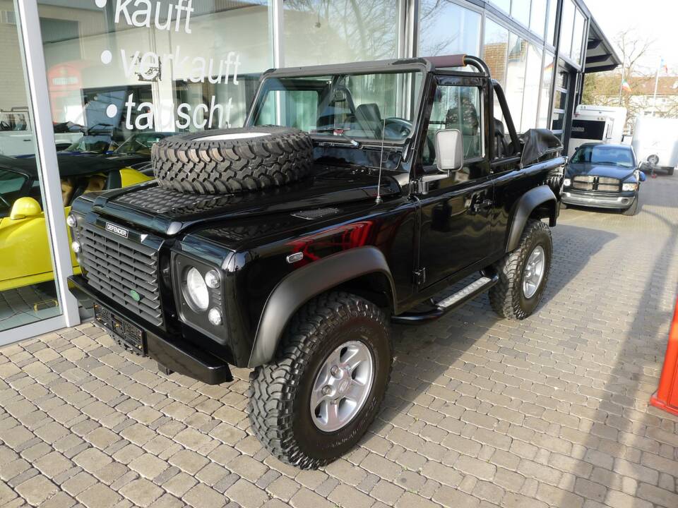 Bild 2/15 von Land Rover Defender 90 Heritage (2006)