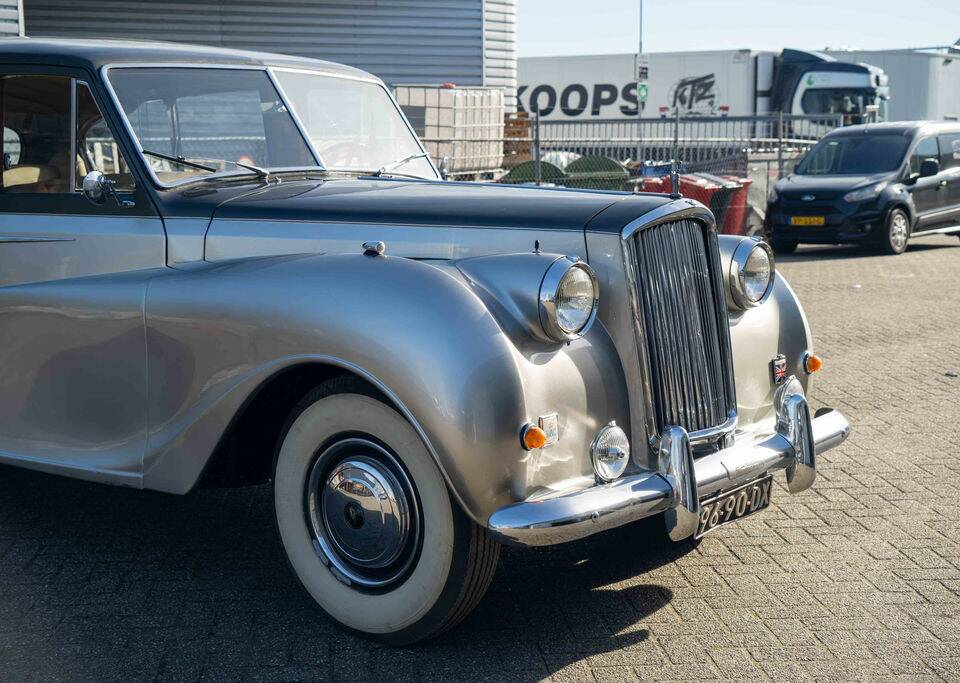 Bild 6/8 von Vanden Plas Princess Limousine (1967)