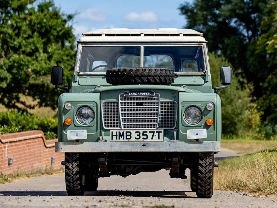 Image 6/50 of Land Rover 88 (1978)
