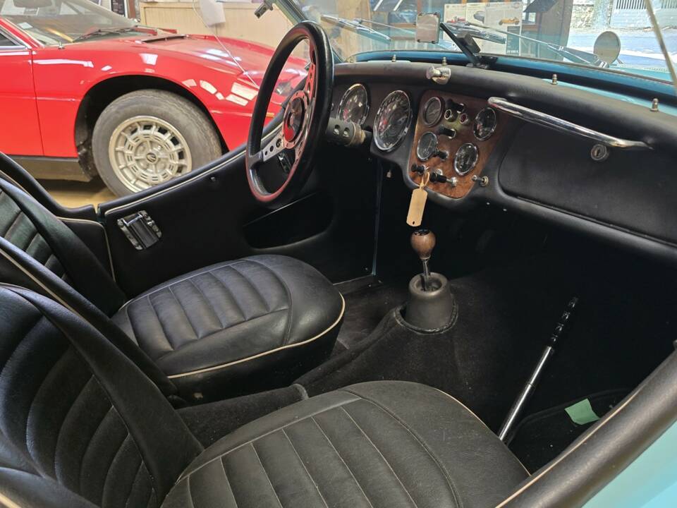 Image 14/50 of Triumph TR 3A (1959)