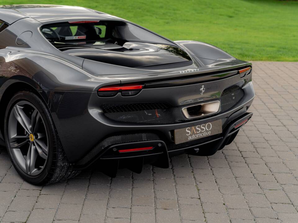 Imagen 37/79 de Ferrari 296 GTB (2022)