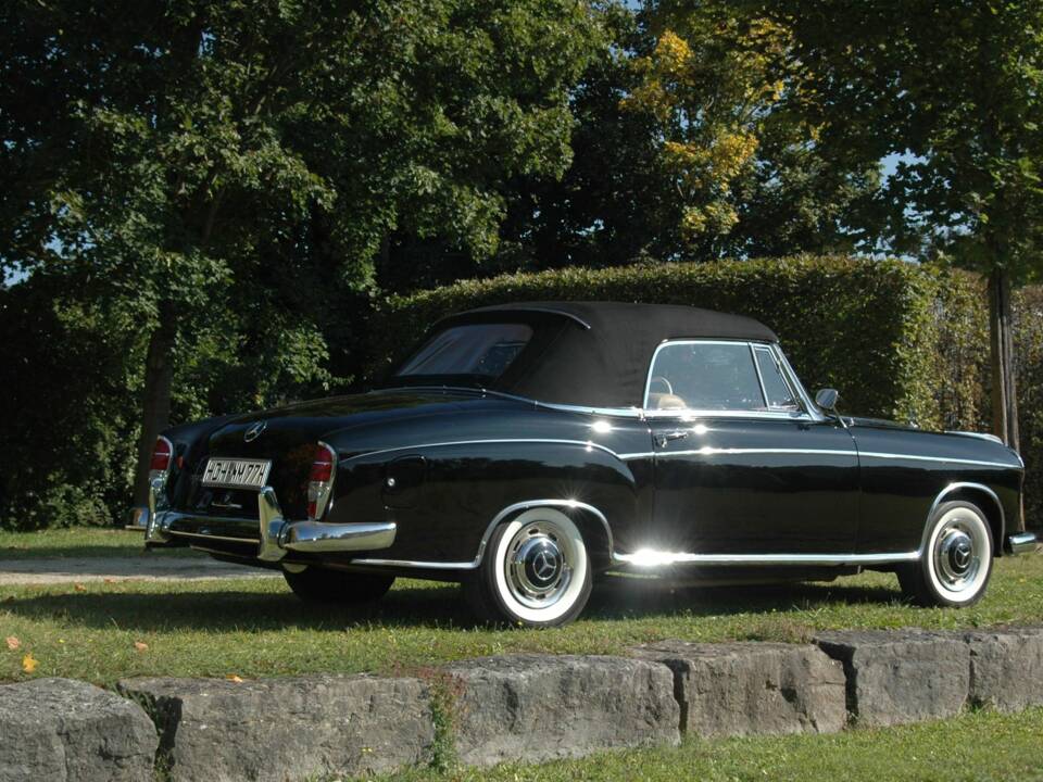 Bild 5/19 von Mercedes-Benz 220 SE Cabriolet (1960)