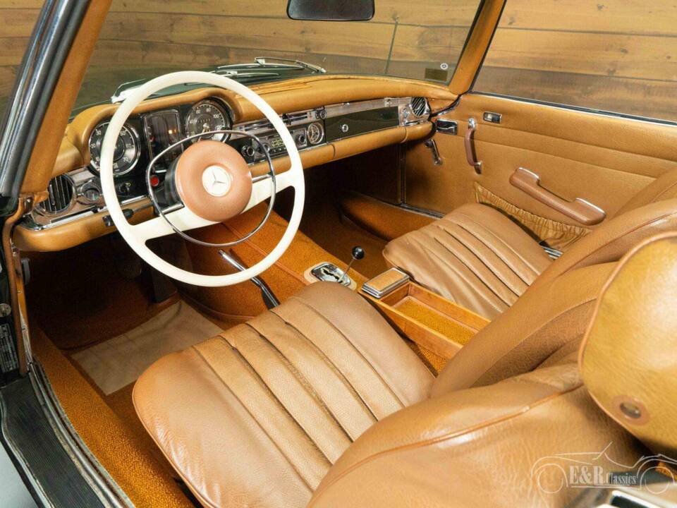 Immagine 2/19 di Mercedes-Benz 280 SL (1969)