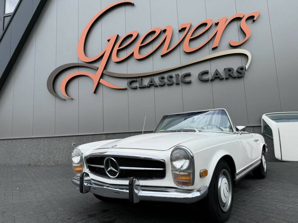 Image 5/50 of Mercedes-Benz 280 SL (1969)