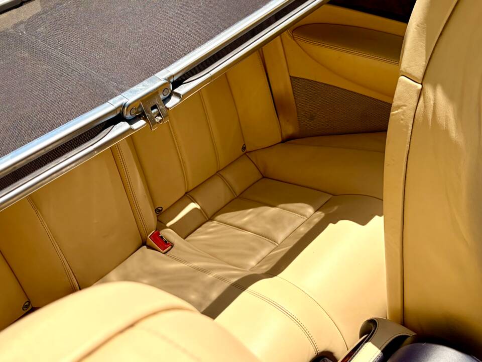 Bild 17/19 von Bentley Continental GTC (2006)