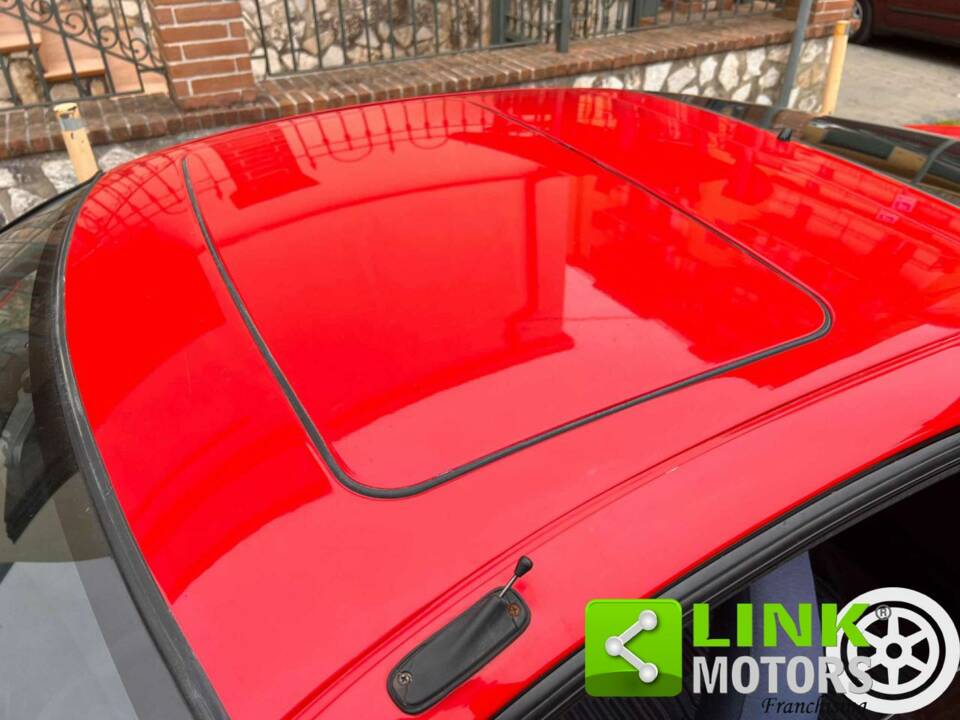 Immagine 7/10 di Mazda MX-3 1.8 (1993)