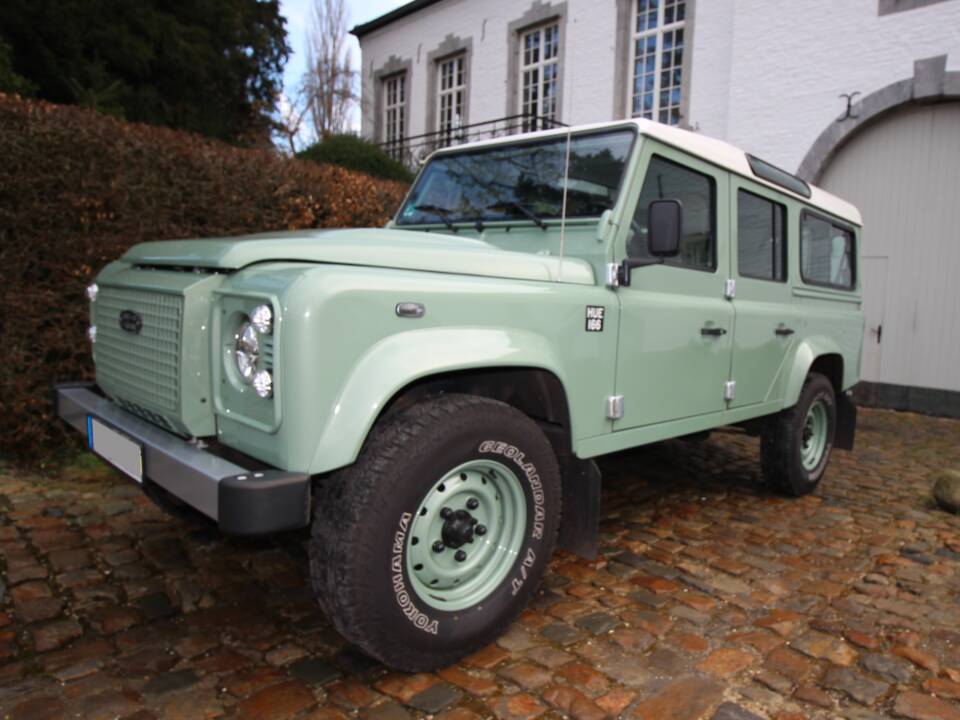 Bild 6/24 von Land Rover Defender 110 Heritage (2015)