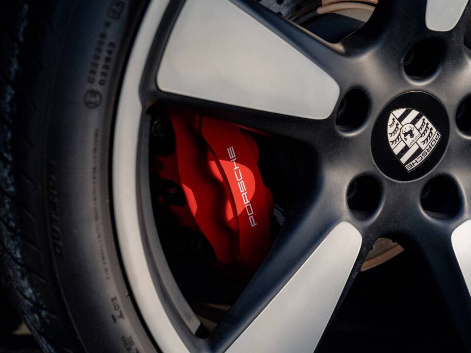 Immagine 20/71 di Porsche 911 Carrera S (2014)