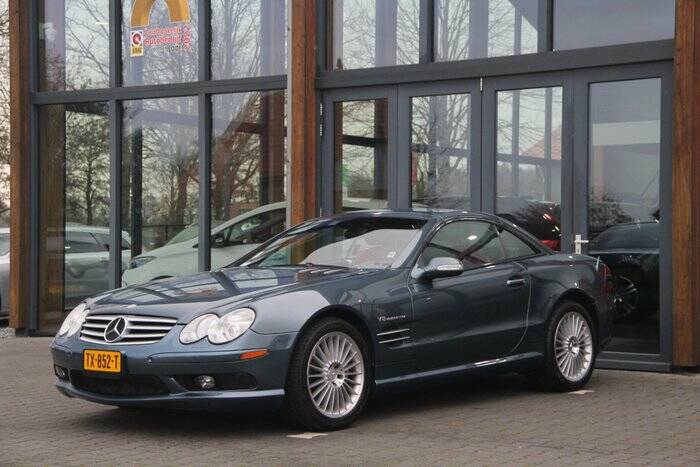 Image 7/7 of Mercedes-Benz SL 55 AMG (2003)