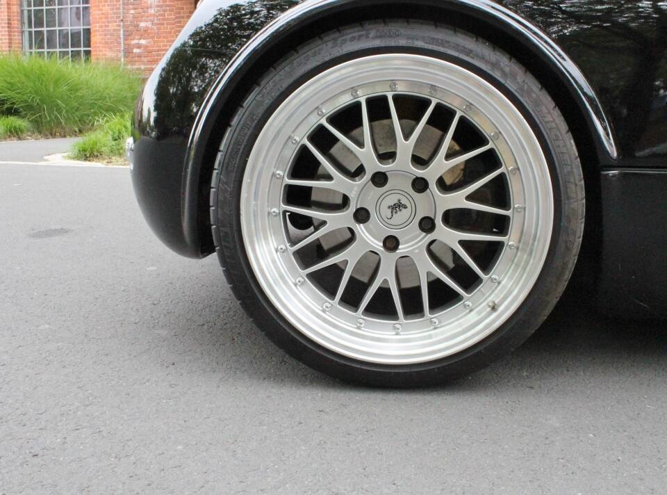 Bild 15/17 von Wiesmann Roadster MF3 (2004)