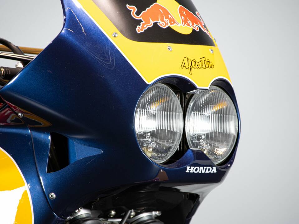 Immagine 48/50 di Honda DUMMY (1991)